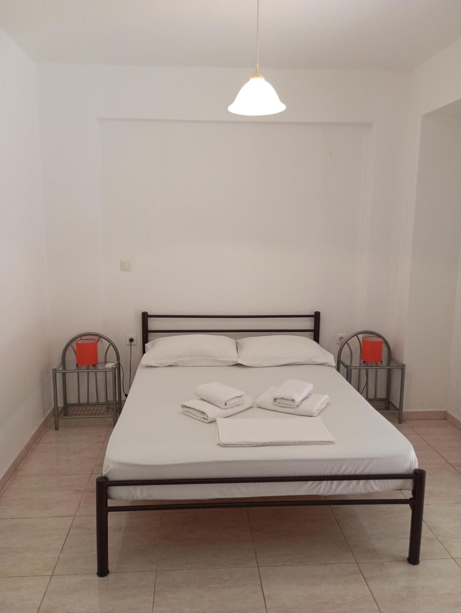 Sarakinos Apartments Barbati Bagian luar foto
