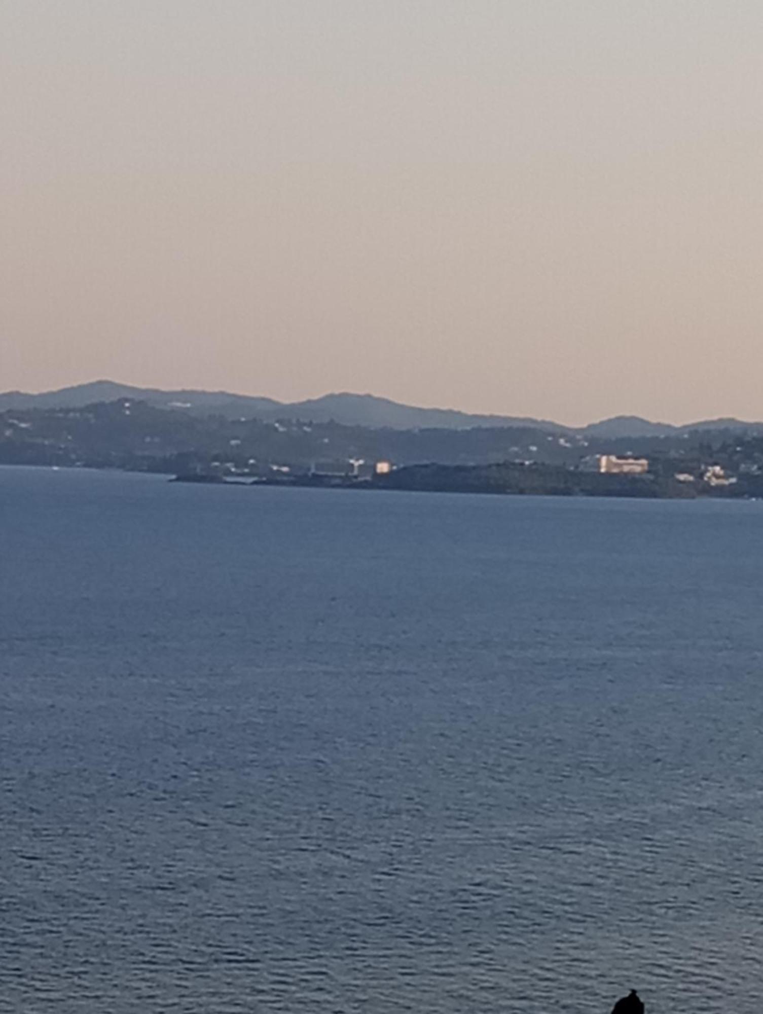 Sarakinos Apartments Barbati Bagian luar foto